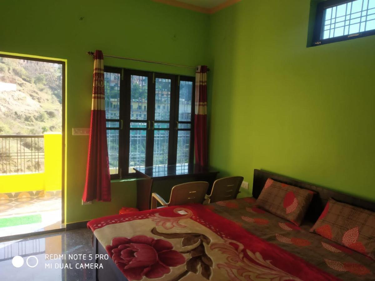 Goodwill Home Stay อัลโมรา ภายนอก รูปภาพ