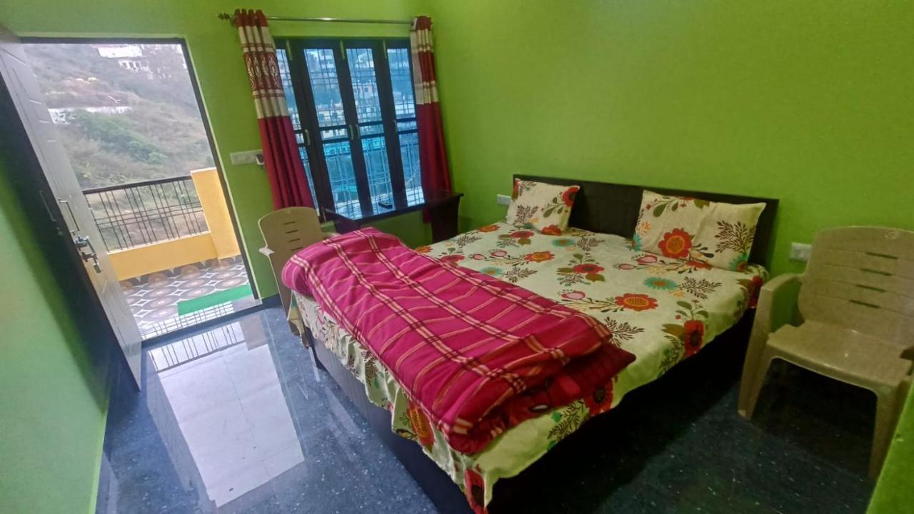 Goodwill Home Stay อัลโมรา ภายนอก รูปภาพ